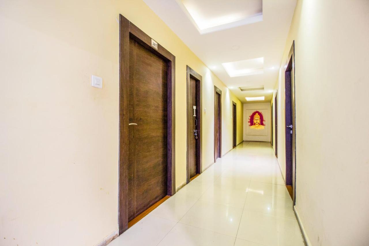 Fabhotel Damanis Ashok Nagar Udaipur Exterior foto